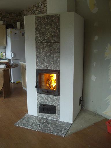 Ahjus peab loomulikult ka tuli olema.