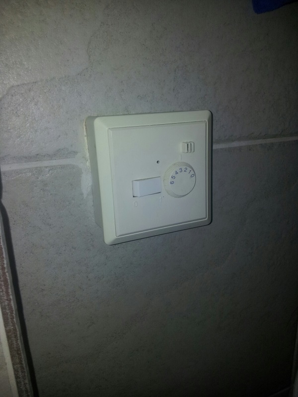 20140113_075923_resized_vannitoa_termostaat_1.jpg