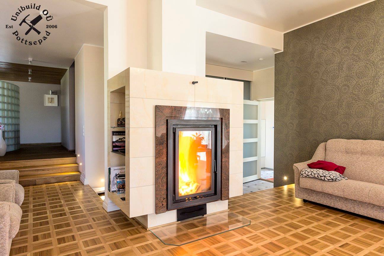 13415664_263435940678067_7227195377874870944_o (1).jpg